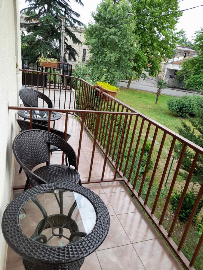 Anseza Hotel Kutaisi Eksteriør billede