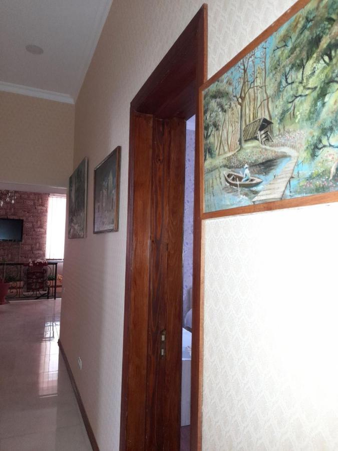 Anseza Hotel Kutaisi Eksteriør billede
